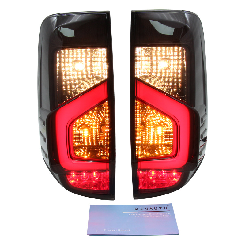 适用于2021年日产 NP300 熏黑款 尾灯 改装刹车灯后雾灯 专车专用